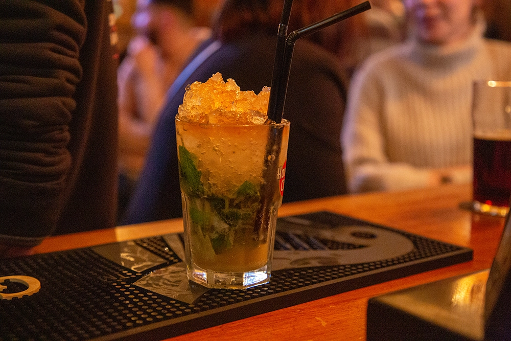 the four monkeys cocktails mojito