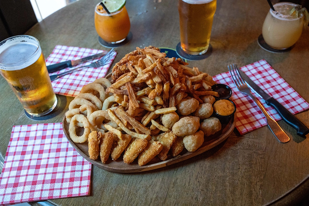 the four monkeys tapas à partager